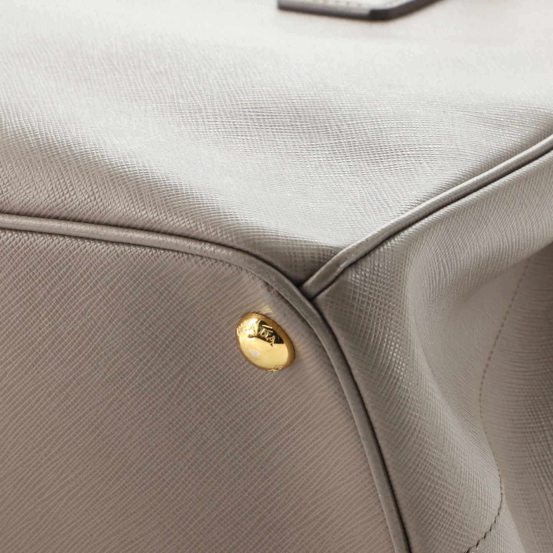 Prada Double Zip Lux Tote Saffiano Leather Medium In Good Condition In NY, NY