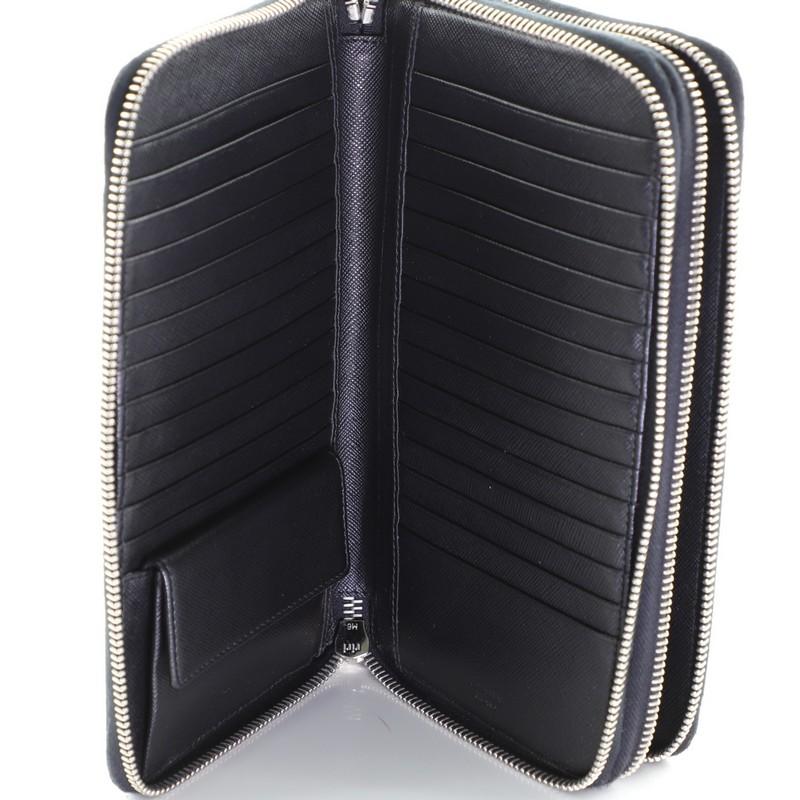 Prada organizer wallet store
