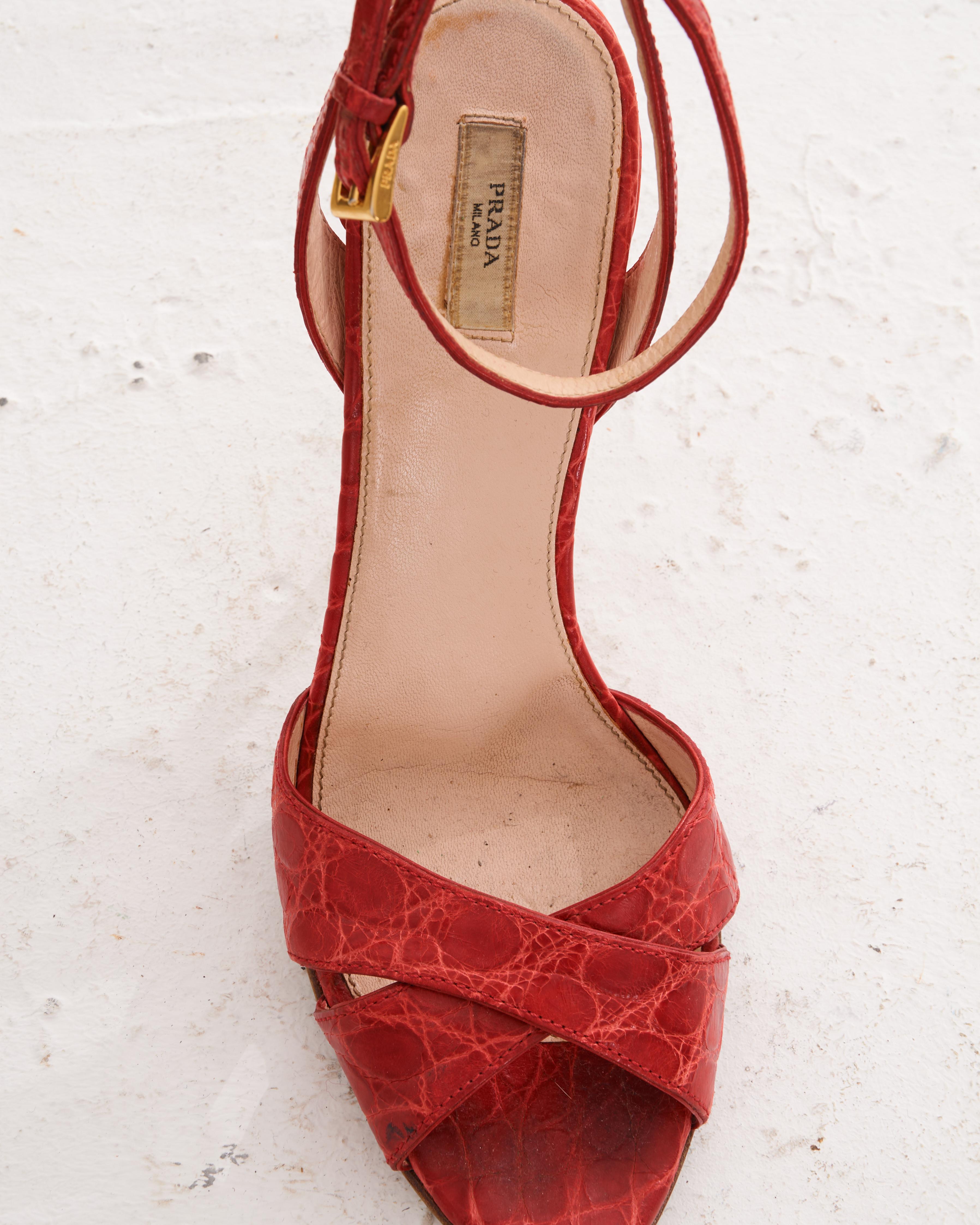 Women's Prada Early 00's Strawberry Cocco leather sandals For Sale
