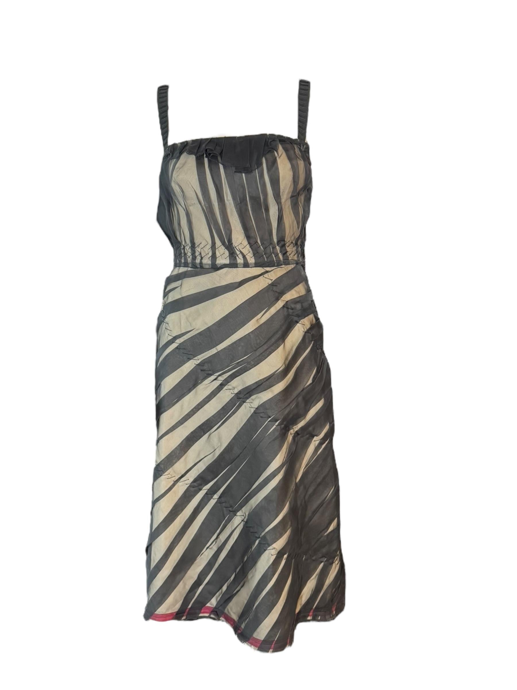 Grigio Prada - Vestito in seta a righe decostruito dei primi anni 2000 con bustier in vendita