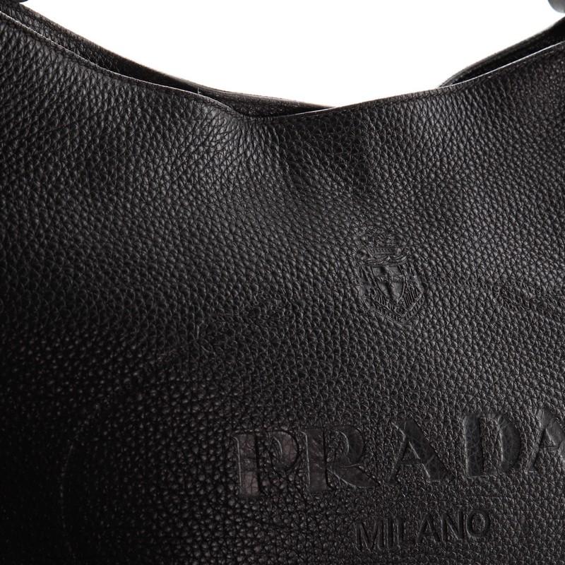Hobo Vitello Daino Medium mit Prada-Logoprägung 2
