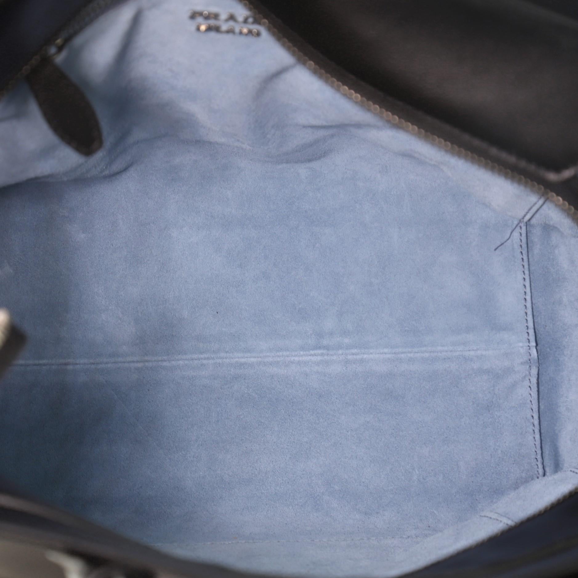 Prada Etiquette Convertible Tote City Calf Large In Good Condition In NY, NY