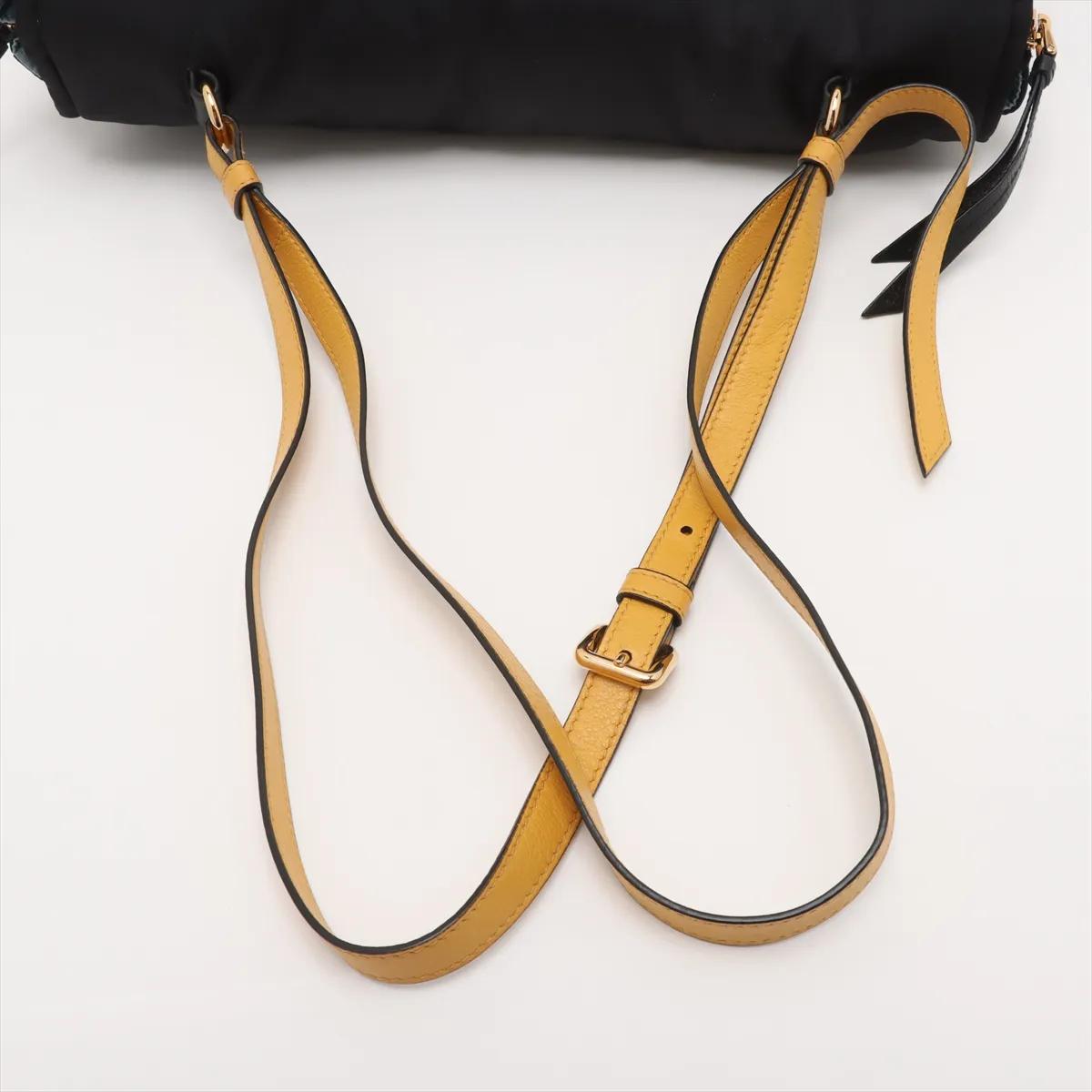Prada Etiquette Nylon Two-Way Shoulder Bag Black im Angebot 1