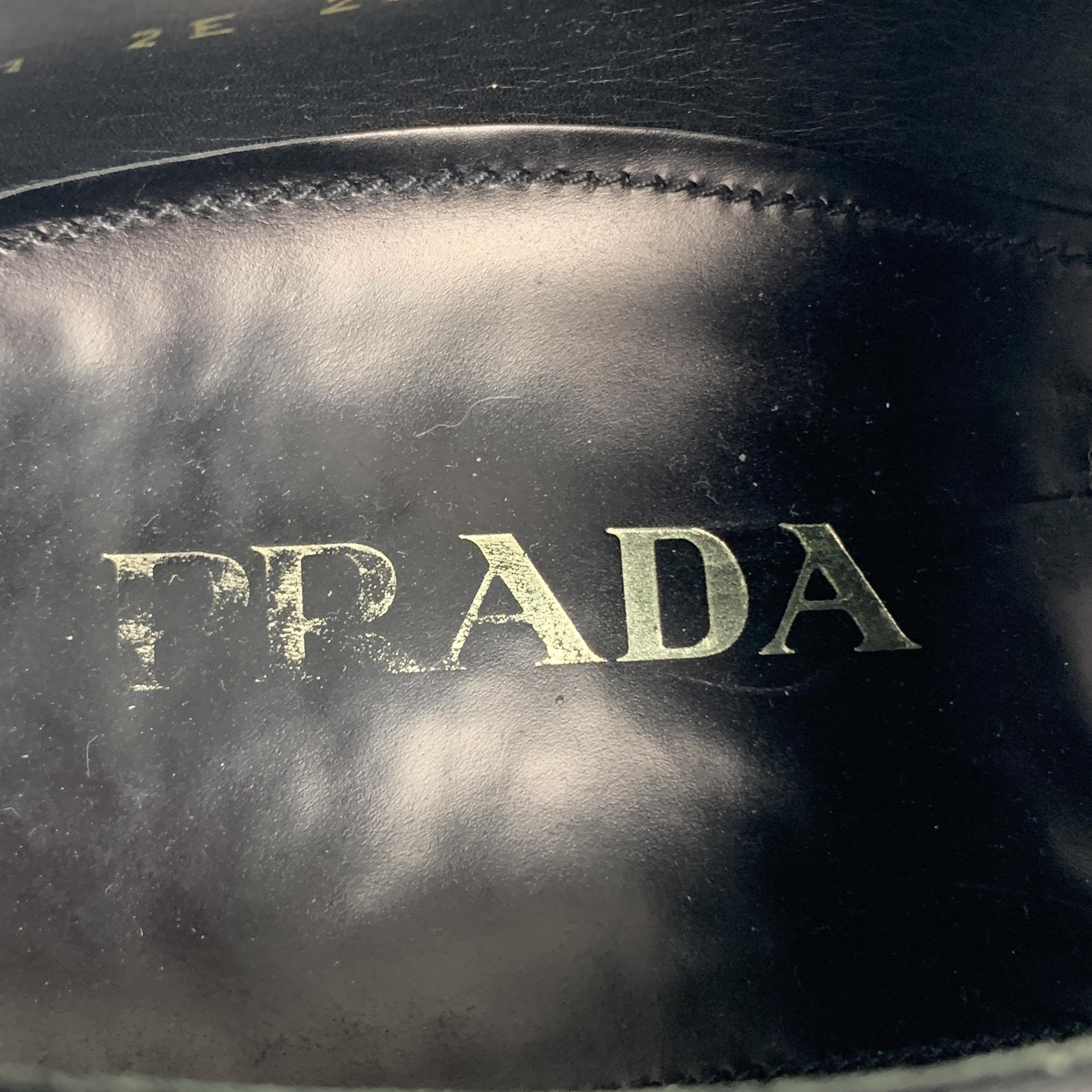 Men's PRADA F/W 09 Size 10.5 Black Studded Leather Cap Toe Lace Up Shoes