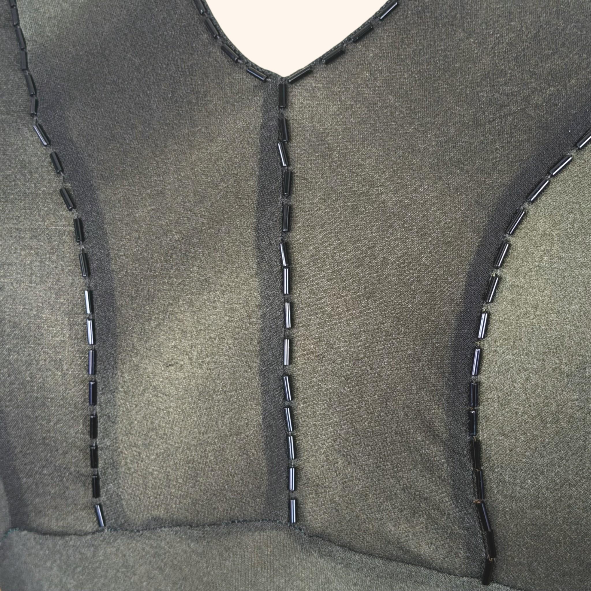 Prada F/W 1997 Olive Silk Beaded Runway Top In condizioni buone in vendita a PARIS, FR