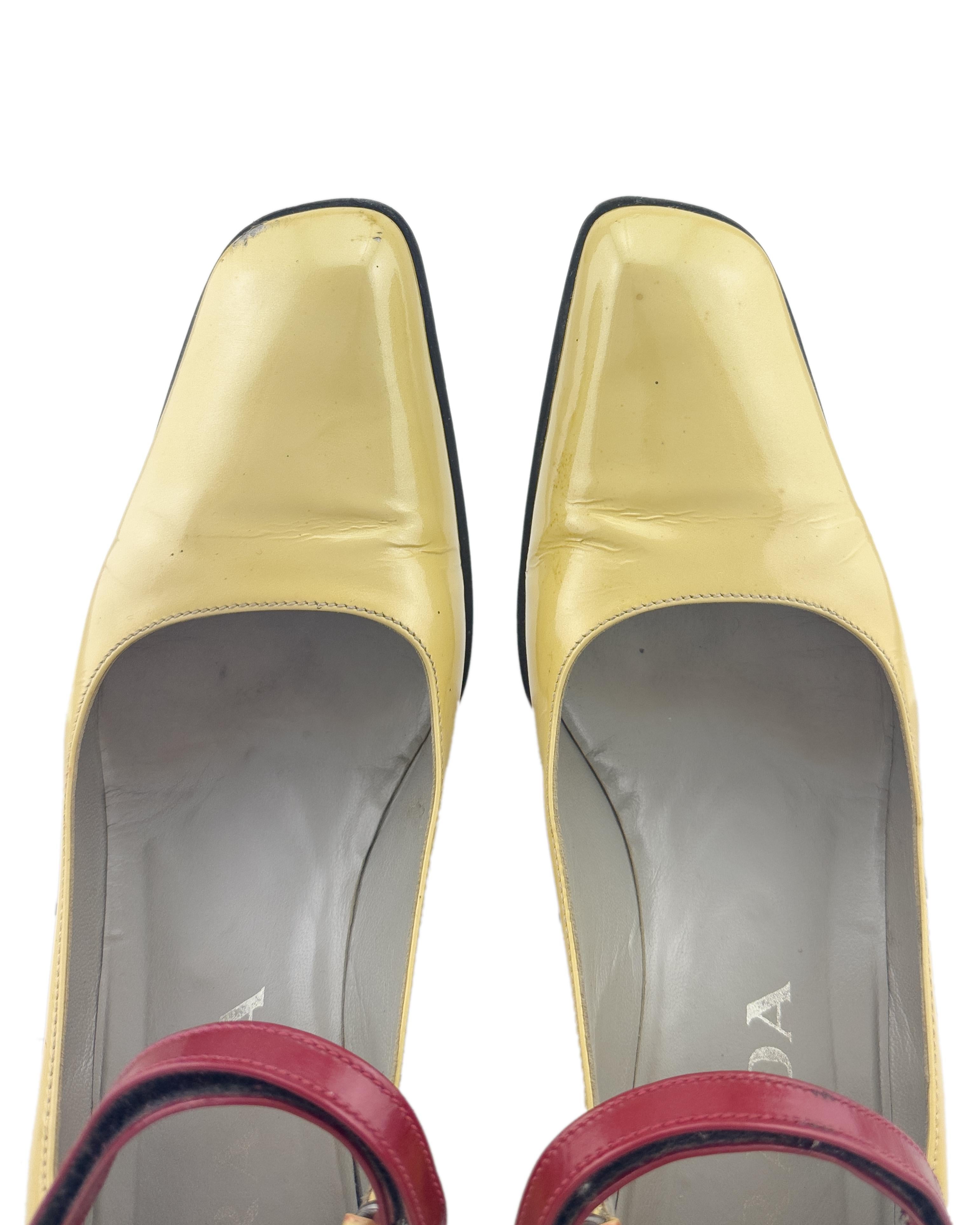 Prada F/W 1998 Beige and Red Mary Janes with Wedge Heel For Sale 4