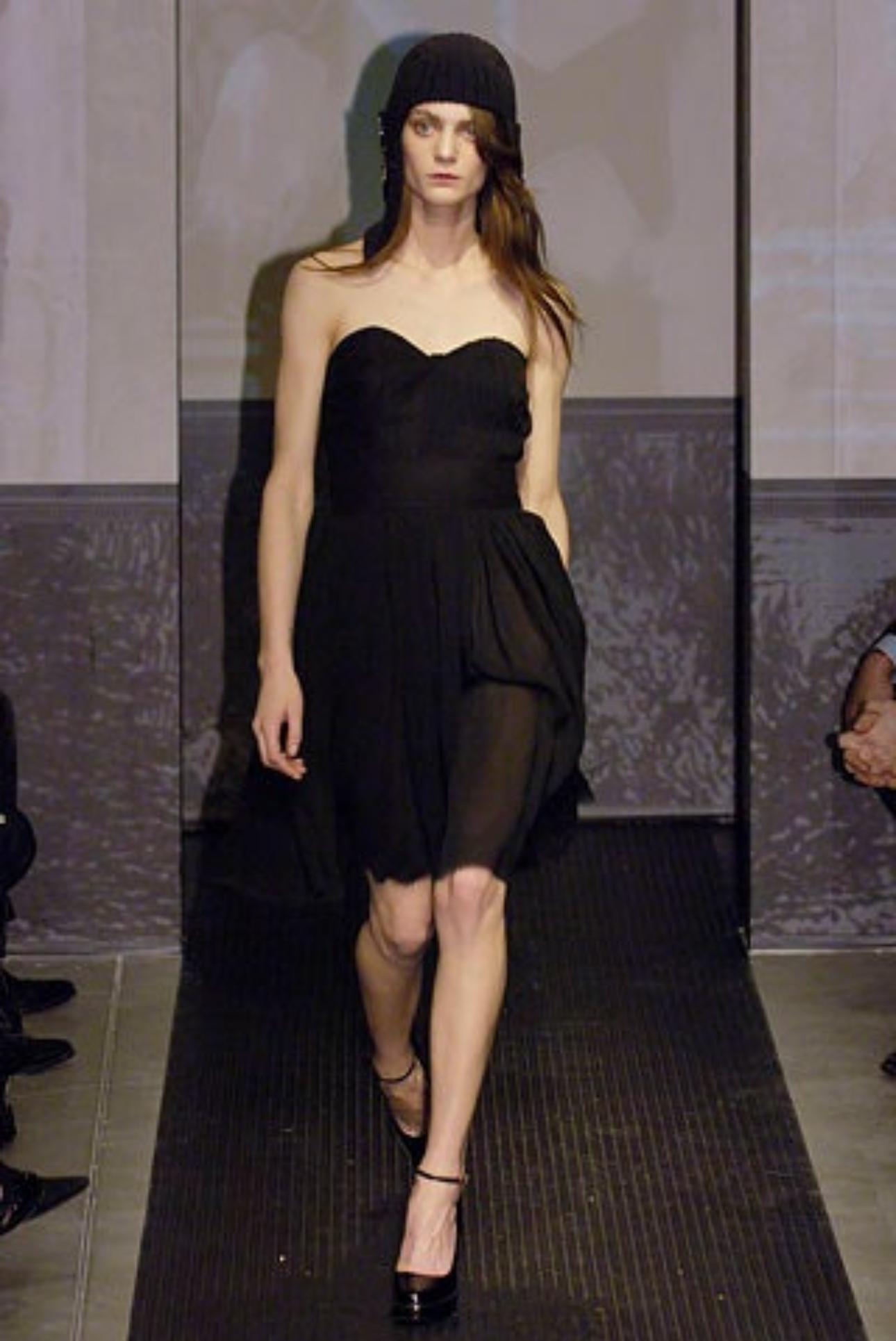 Prada F/W 2006 Black strapless chiffon dress For Sale 1