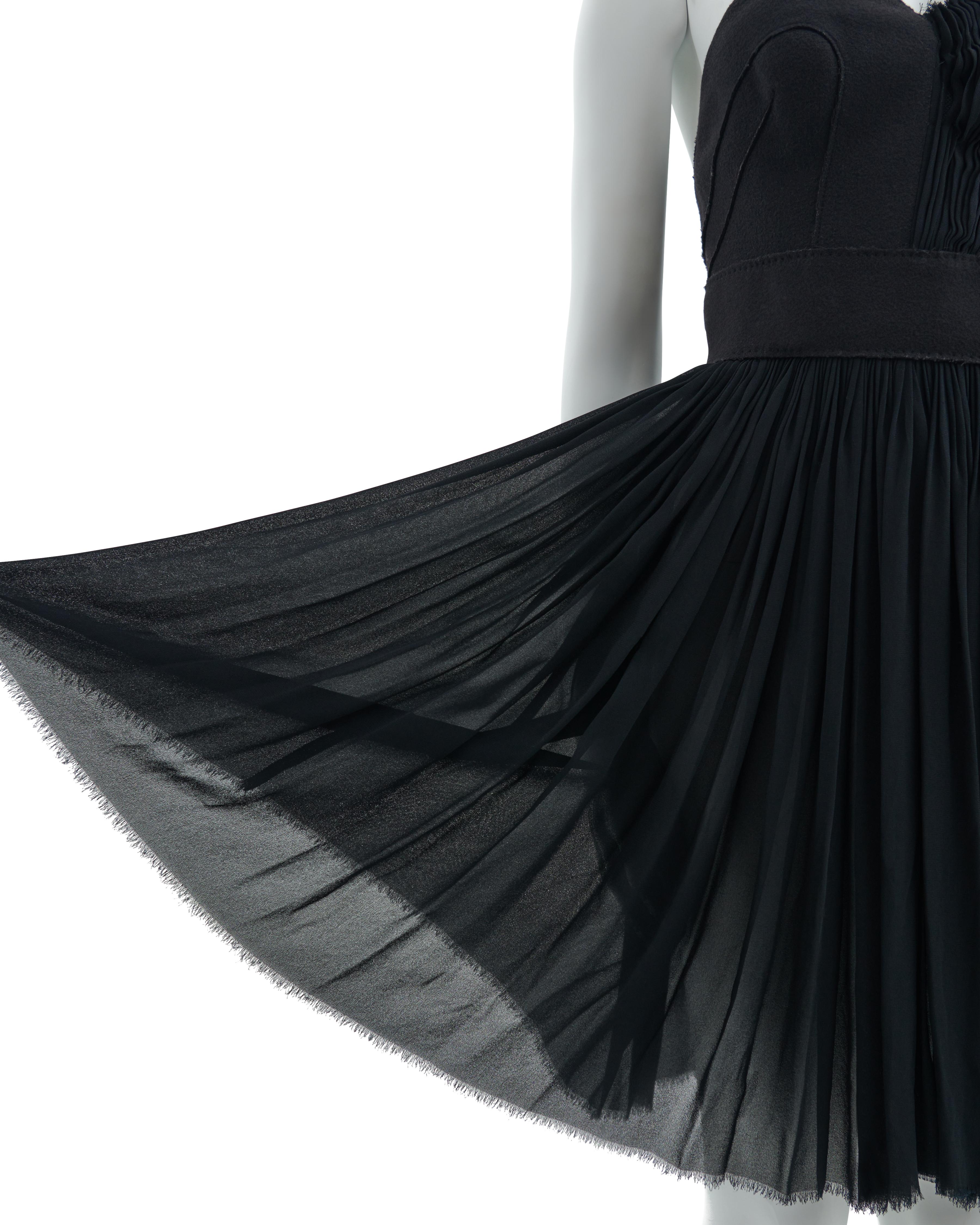Prada F/W 2006 Black strapless chiffon dress For Sale 5