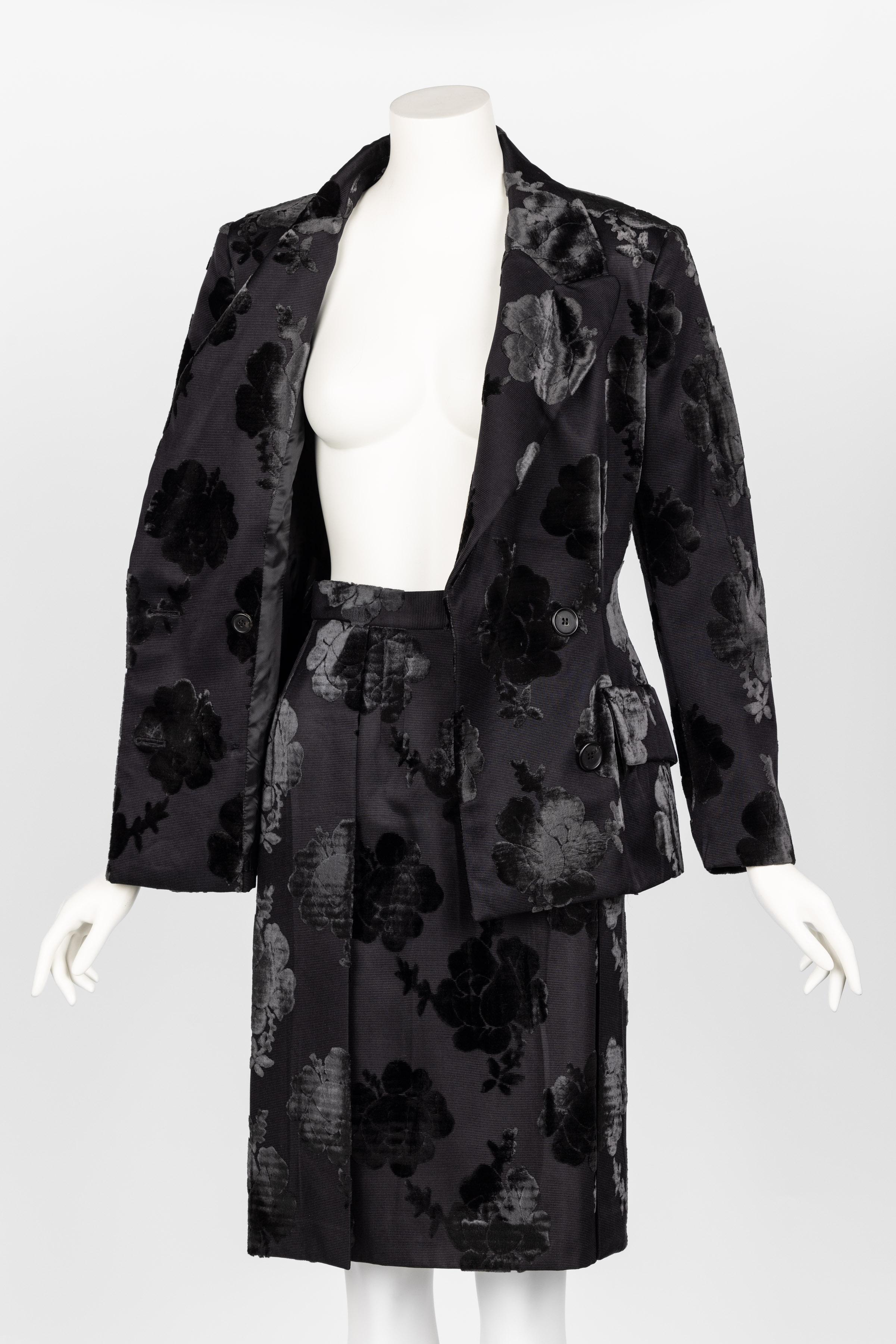 Prada F/W 2009 Runway Black Silk Velvet Floral Skirt Suit New W/Tags For Sale 2