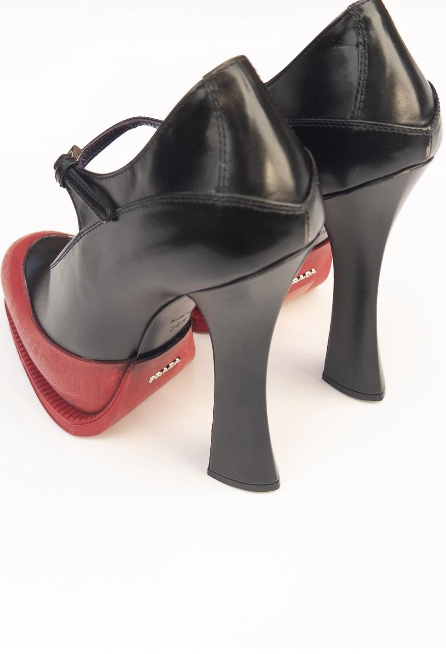 Prada F/W 2012 RUNWAY Mary Jane Dipped Red Rubber Heels Platforms Sz 38.5 For Sale 1