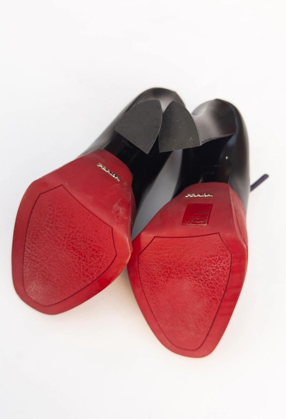 Prada F/W 2012 RUNWAY Mary Jane Dipped Red Rubber Heels Platforms Sz 38.5 For Sale 2