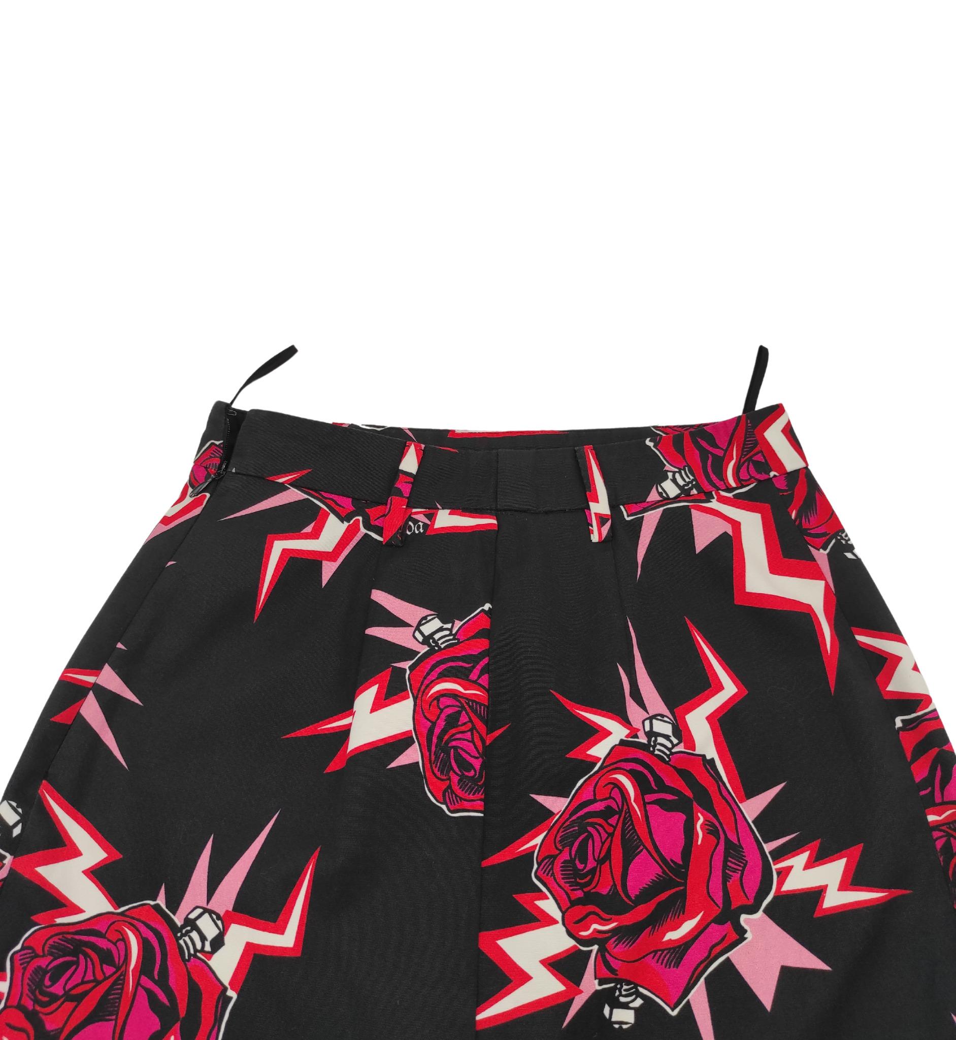 Prada F/W 2019 roses print midi skirt 2