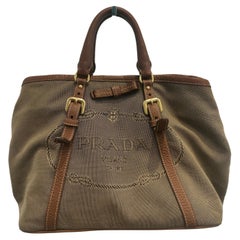 Prada fabric and leather handlebag or shoulder bag