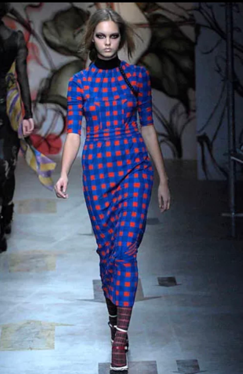 Robe Madi en jersey extensible à carreaux de la Collectional, SS2008 en vente 12