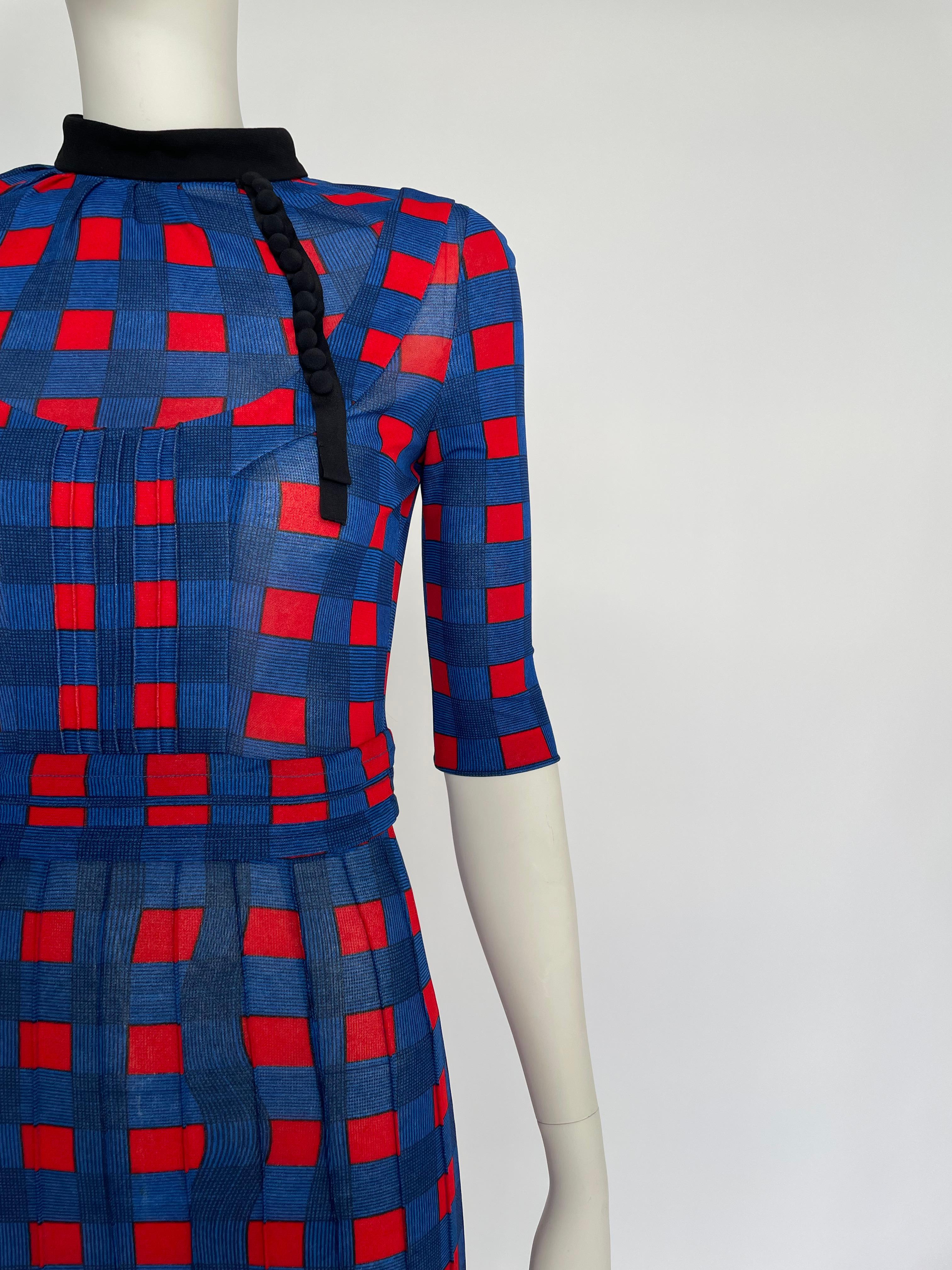 Robe Madi en jersey extensible à carreaux de la Collectional, SS2008 Bon état - En vente à Geneva, CH