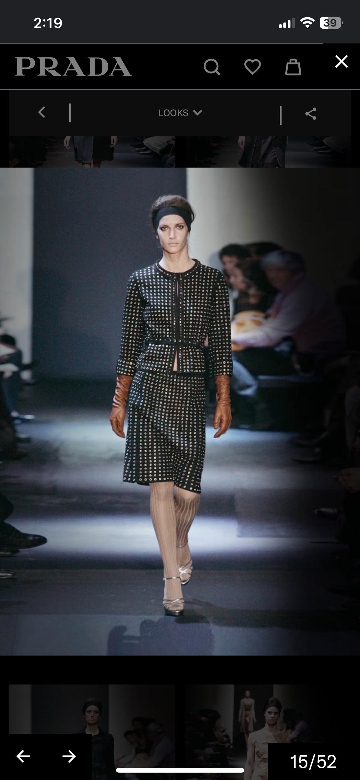 Prada autunno 2005 Giacca in feltro di lana con occhielli Look da passerella #15 in vendita 5