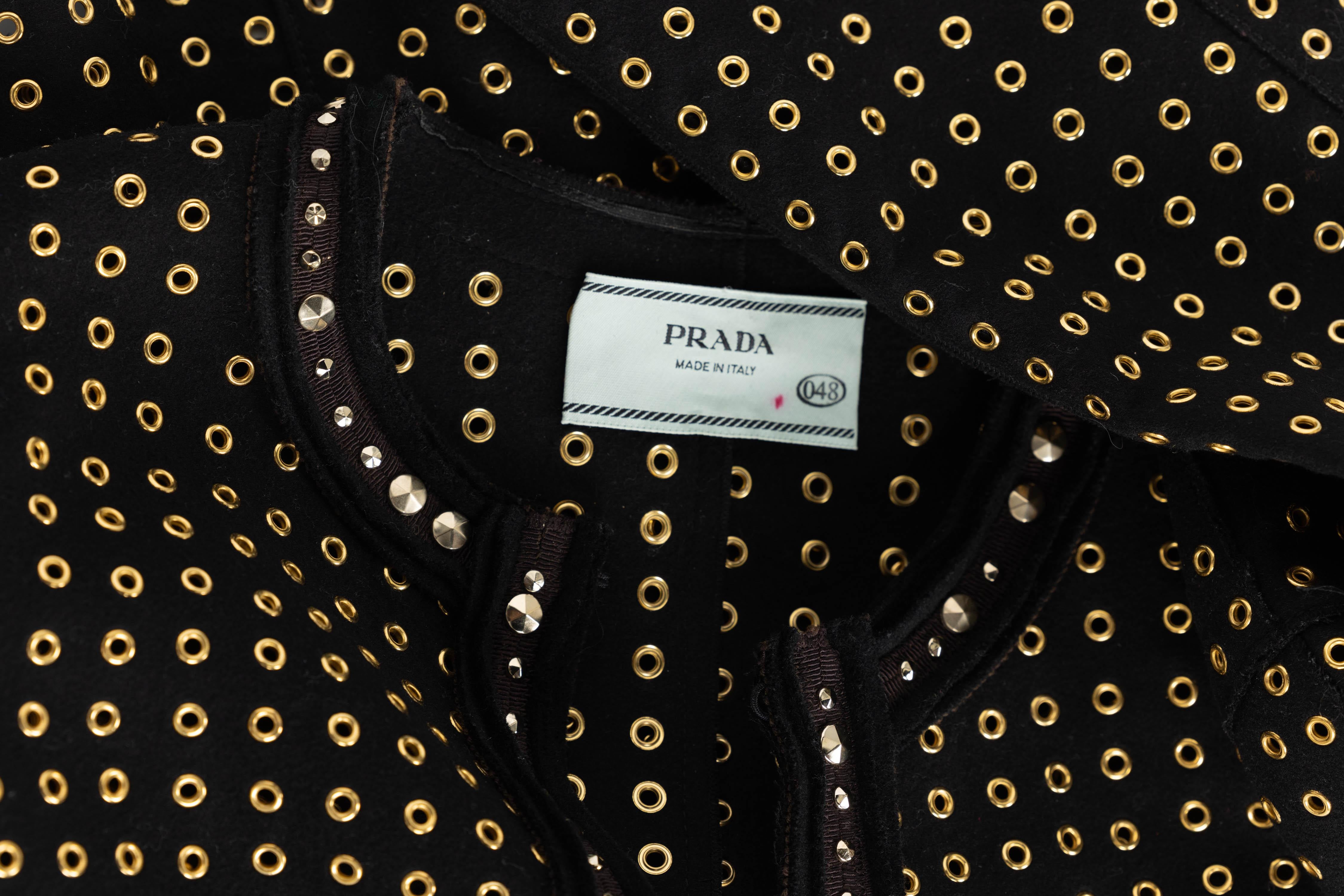 Prada autunno 2005 Giacca in feltro di lana con occhielli Look da passerella #15 in vendita 3