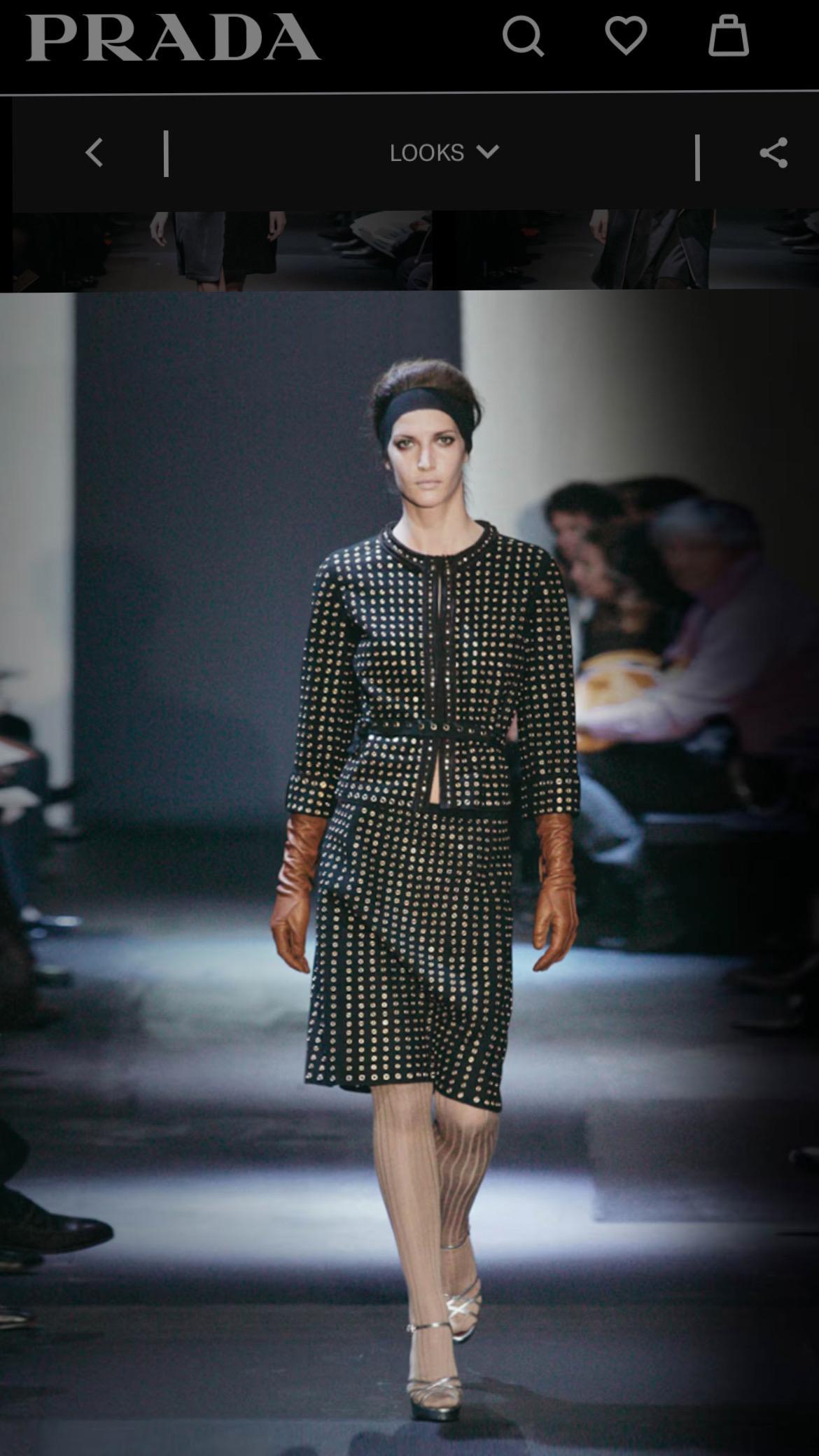 Prada autunno 2005 Giacca in feltro di lana con occhielli Look da passerella #15 in vendita 4
