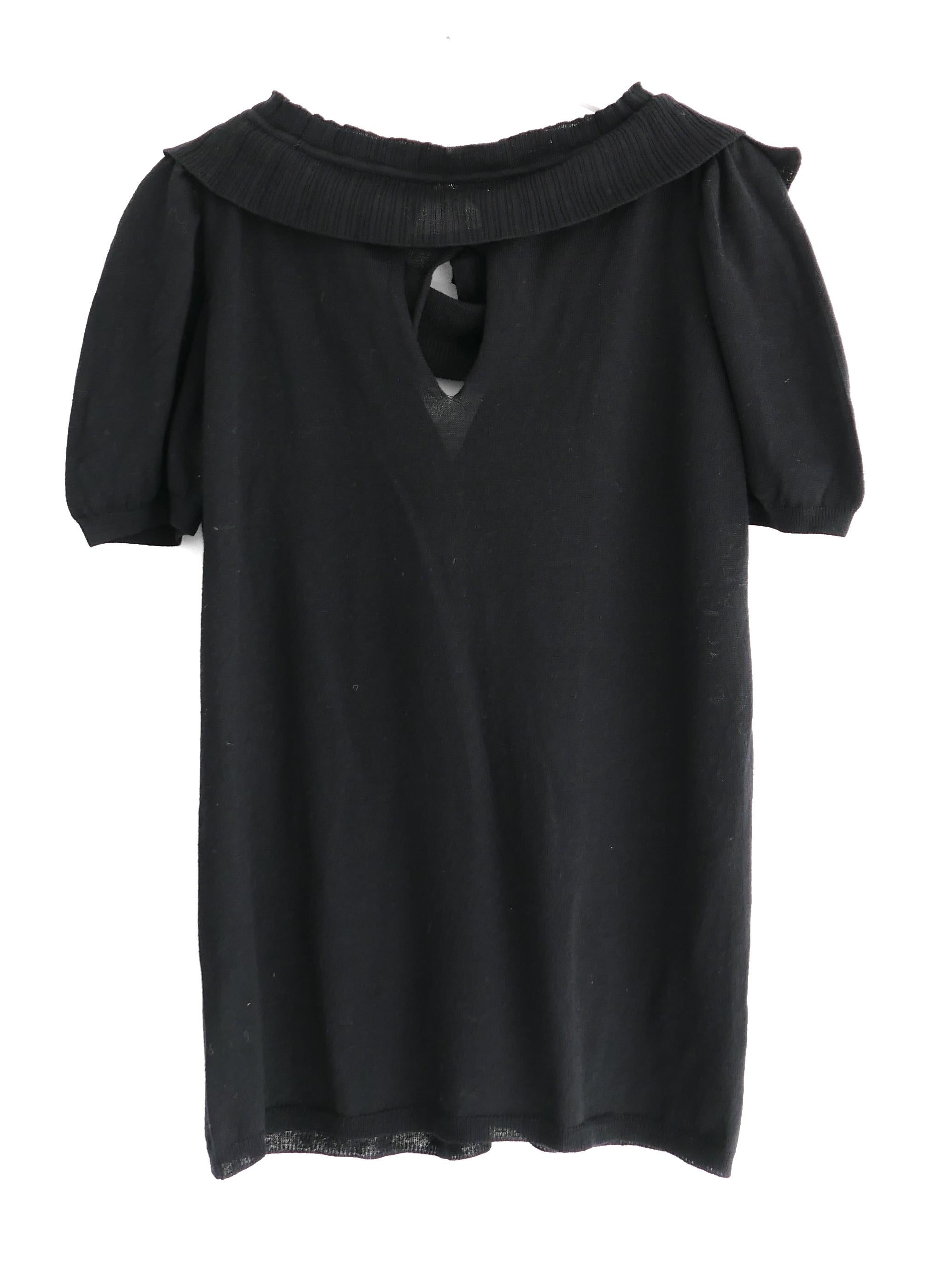 Noir Prada - Automne 2006 - Top en soie et laine à manches courtes volantées en vente
