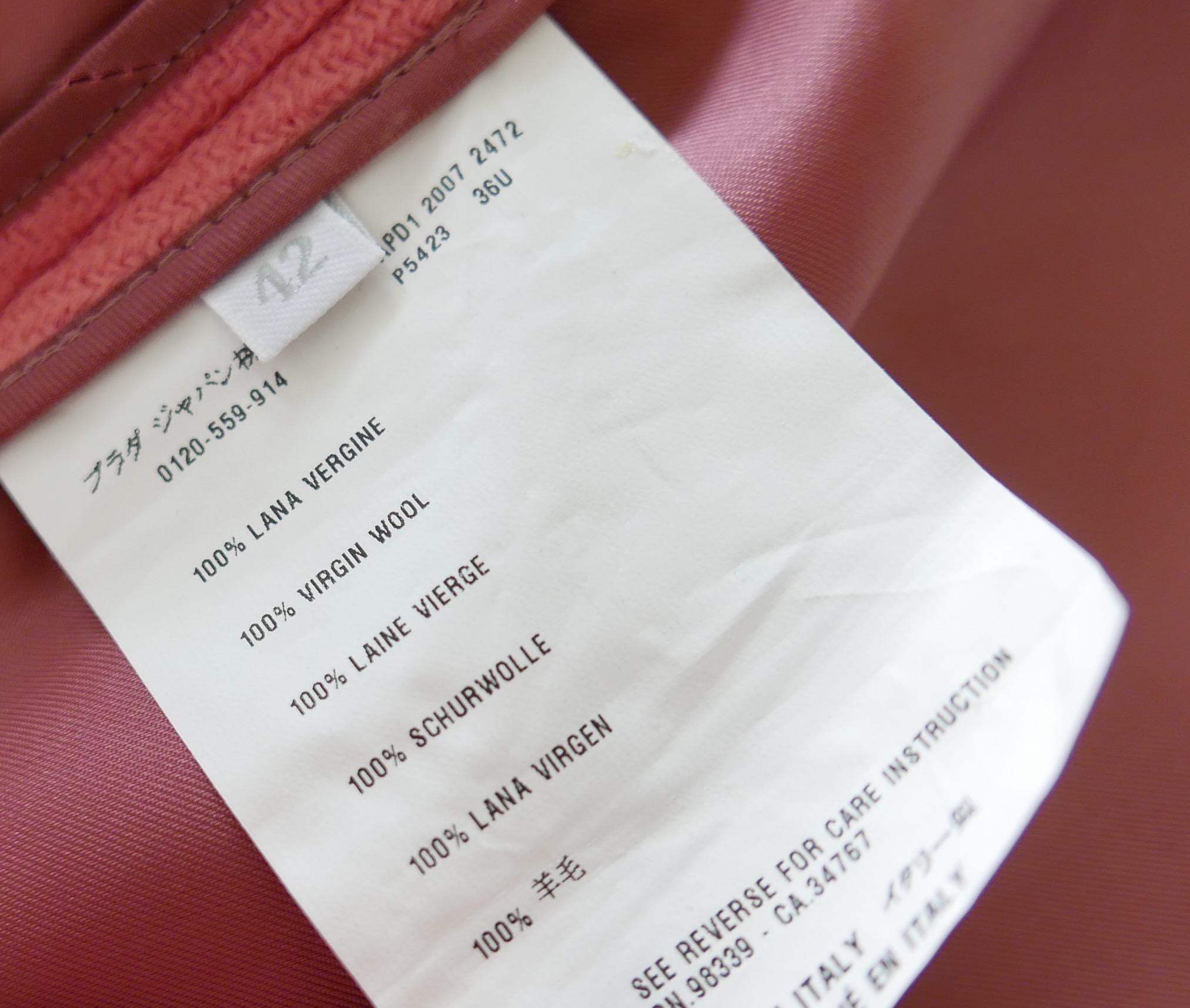 Prada - Automne 2007 - Veste en feutre ombré de laine rose en vente 5