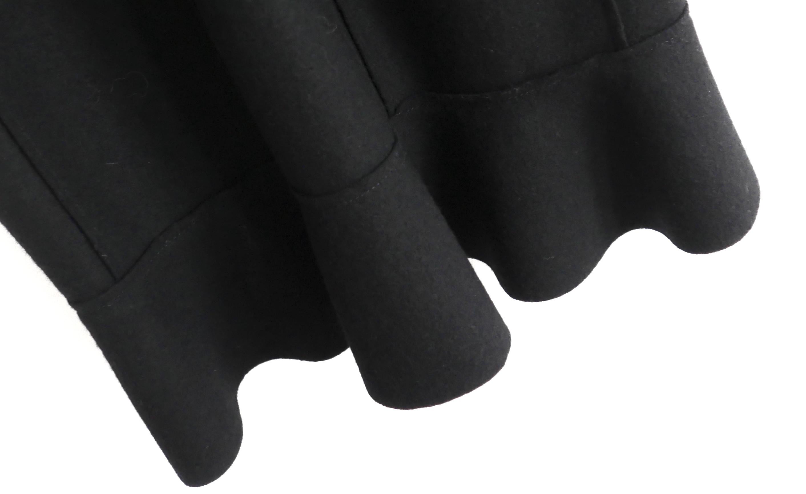 Noir Prada - Automne 2008 - Robe à buste corseté en feutre de laine noir en vente