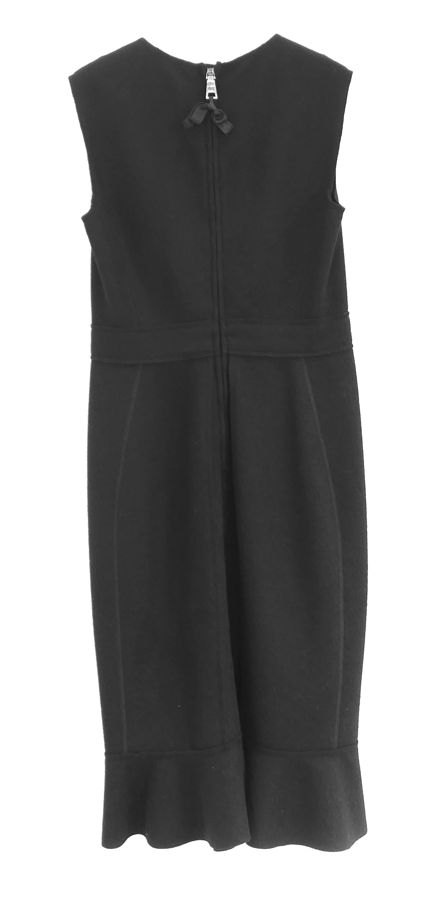 Prada - Automne 2008 - Robe à buste corseté en feutre de laine noir Pour femmes en vente