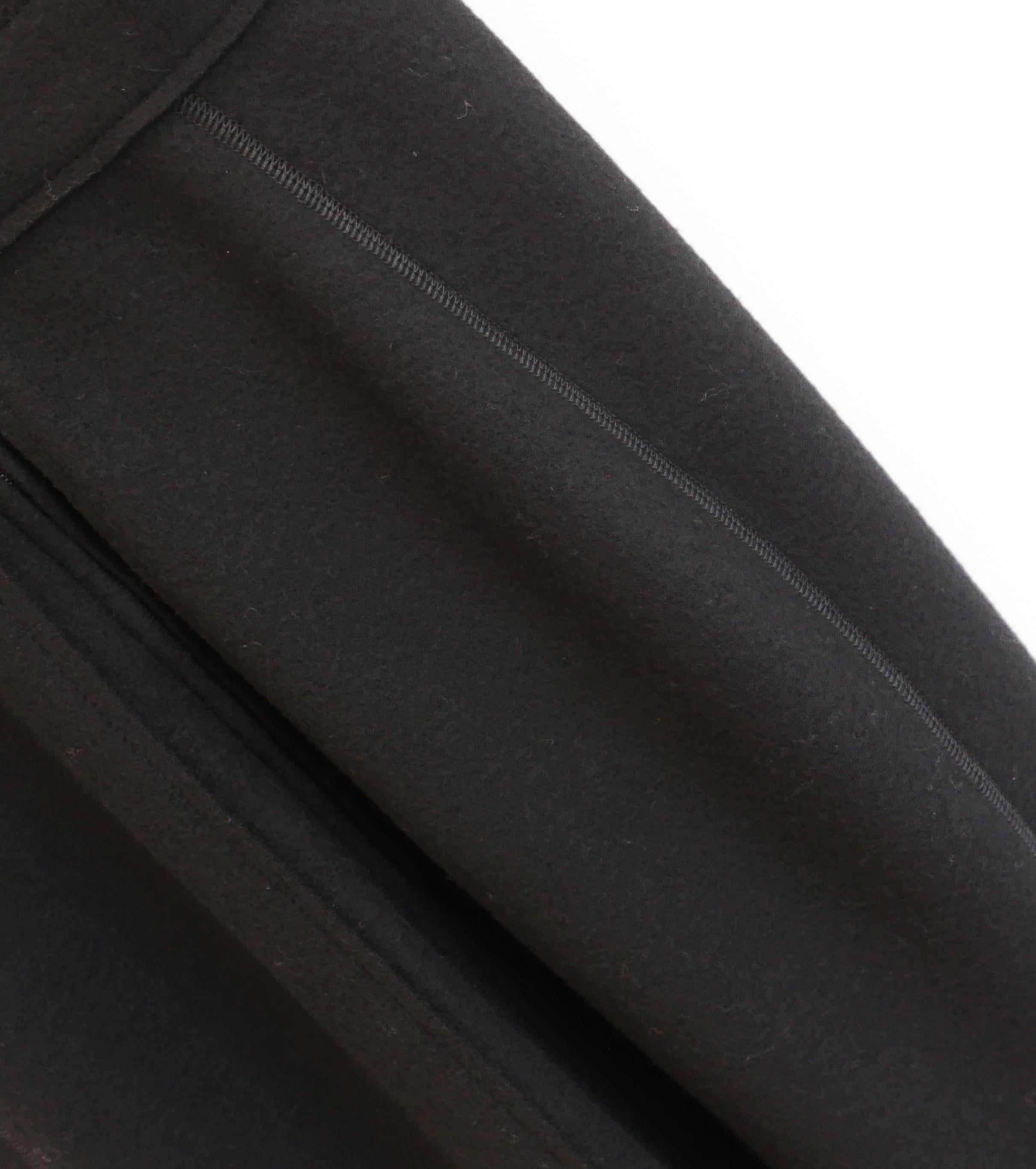 Prada - Automne 2008 - Robe à buste corseté en feutre de laine noir en vente 2