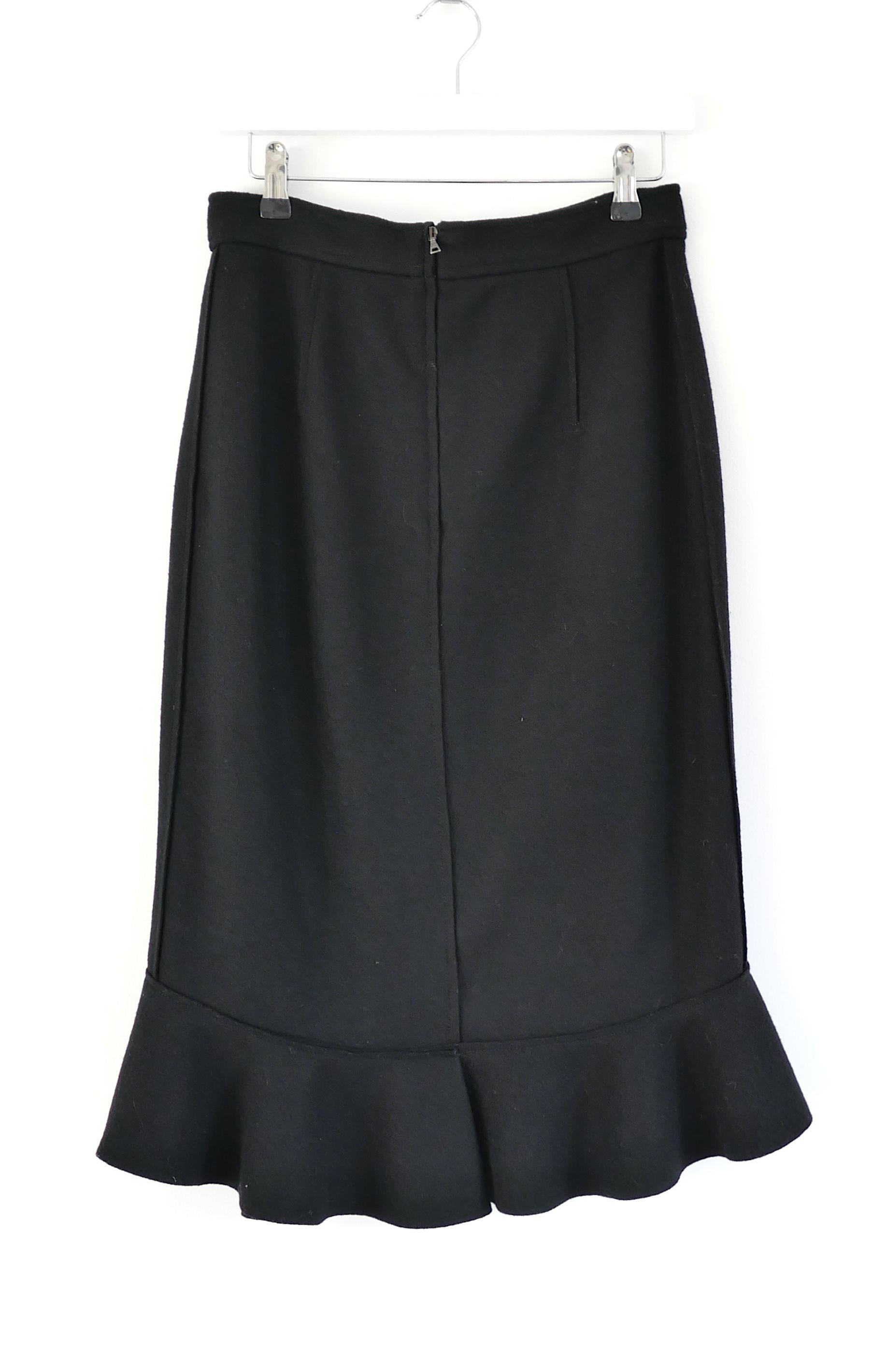 Nero Gonna Prada Autunno 2008 in feltro di lana nero con orlo a balze in vendita