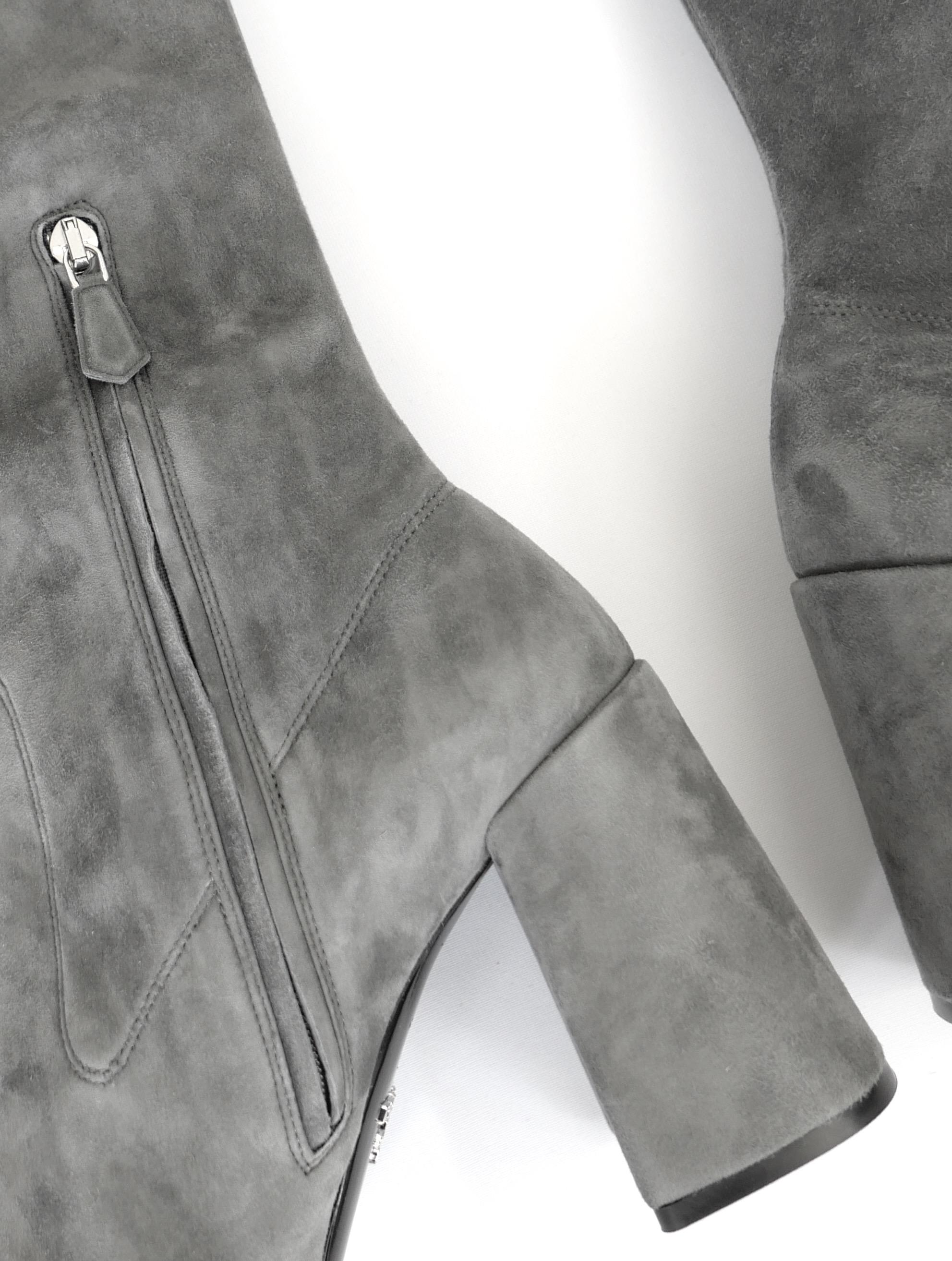 Prada Fall 2015 Grey Suede Over The Knee Boots In New Condition For Sale In London, GB