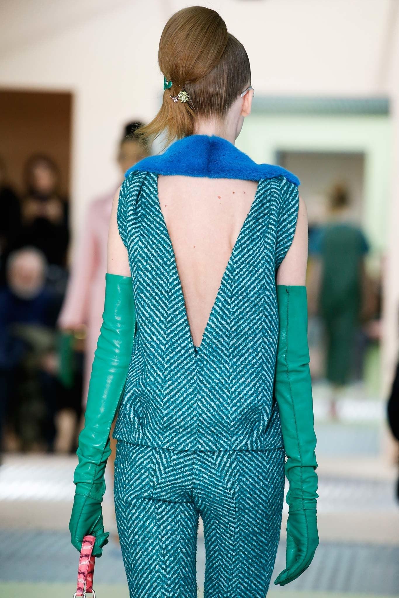 Women's Prada Fall 2015 Runway Green Tweed Sleeveless Top with Blue Mink Trim - 6