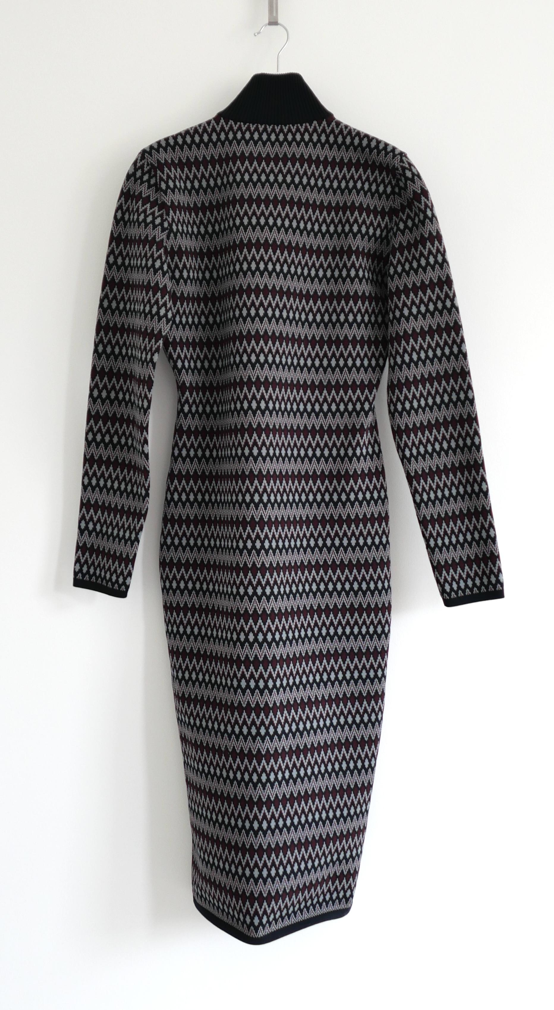 Women's Prada Fall 2018 ZigZag Knit Body Con Sweater Dress For Sale