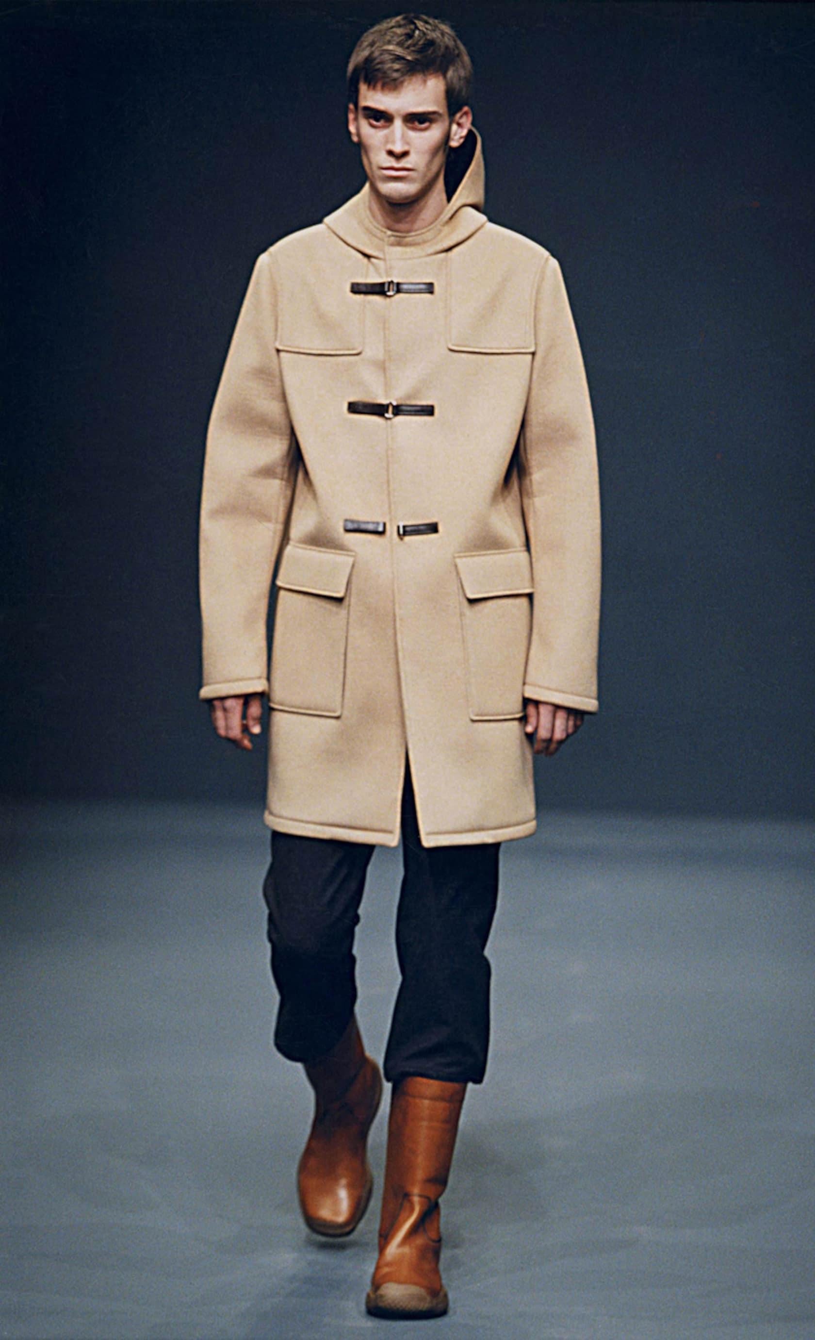 Prada Fall/Winter 1999 Black Nylon Buckle Coat - IT 40 en vente 6