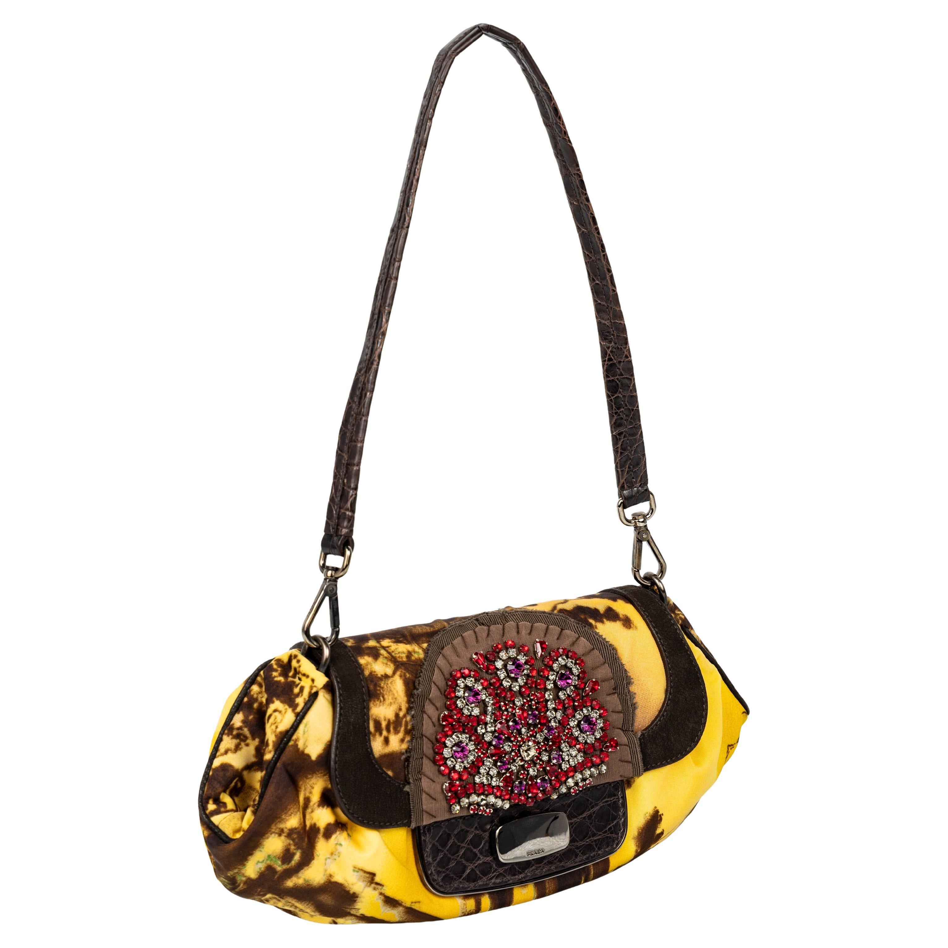 Secondo Muccia, la collezione Prada 2004 per l'Autunno/Inverno 