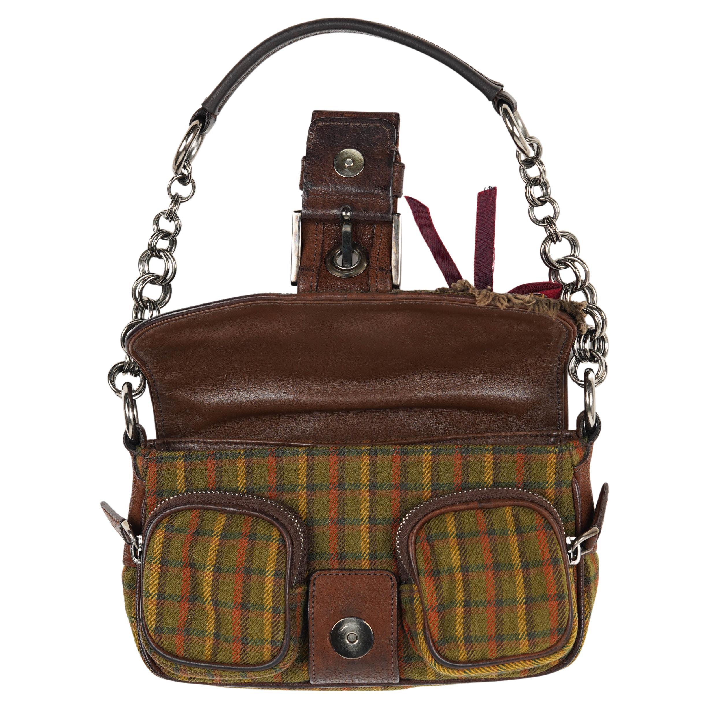 Prada Herbst/Winter 2004 Tartan Mini Umhängetasche im Angebot 2