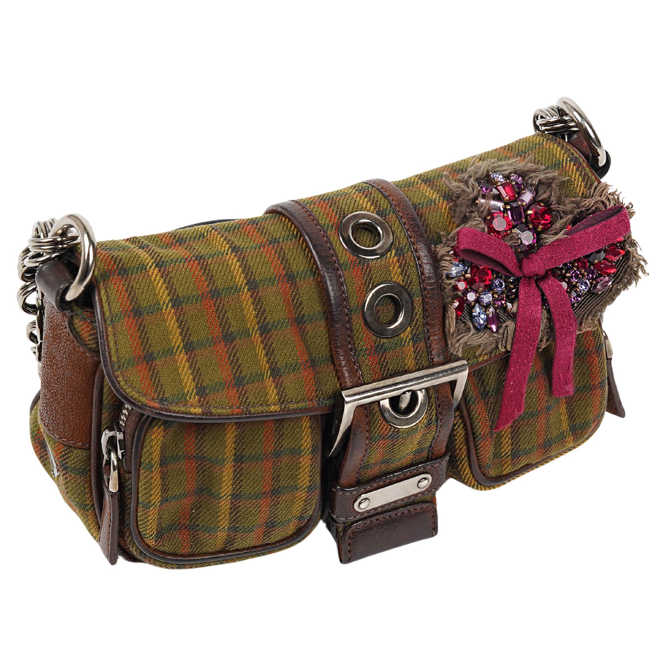 Prada Herbst/Winter 2004 Tartan Mini Umhängetasche im Angebot 3