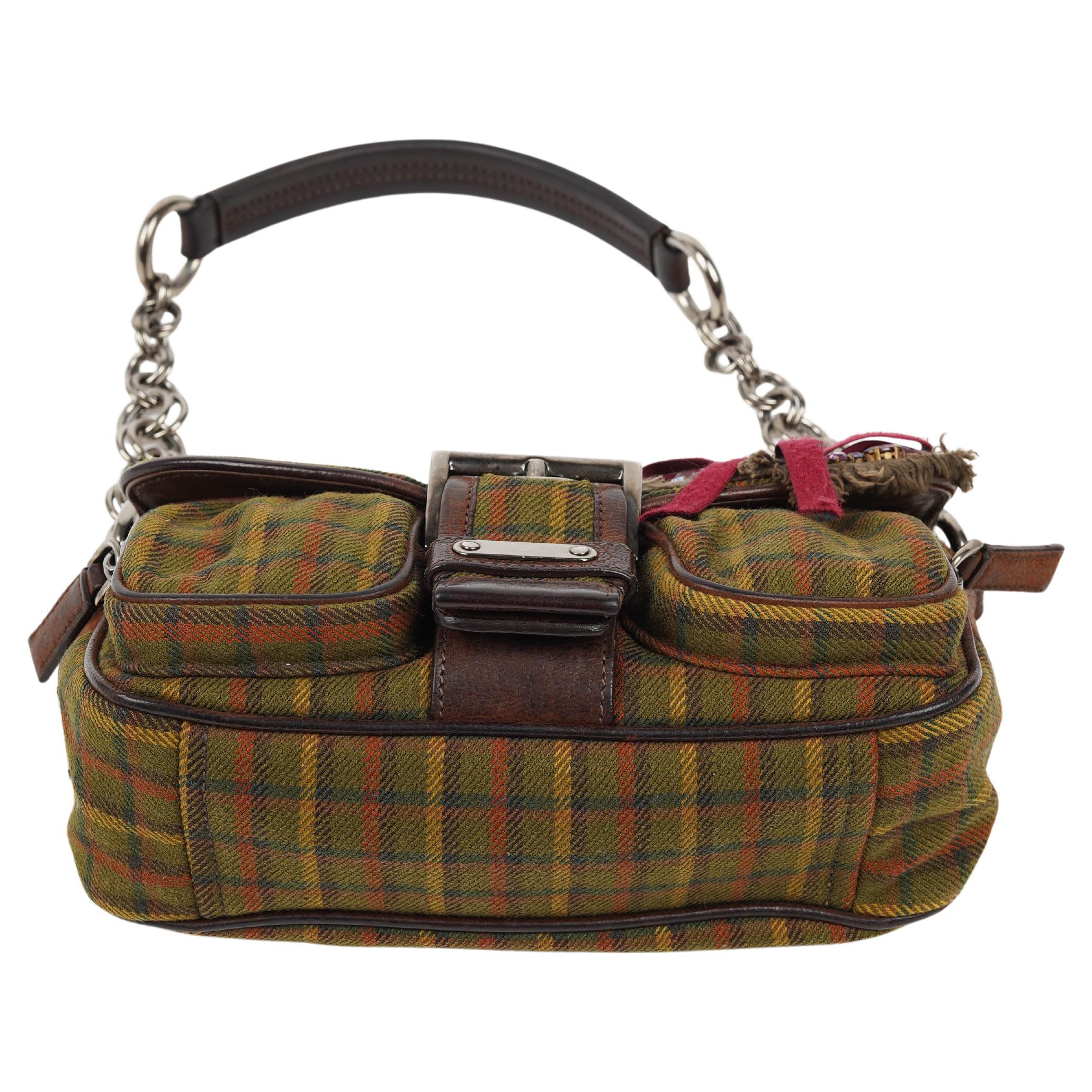 Prada Herbst/Winter 2004 Tartan Mini Umhängetasche im Angebot 4