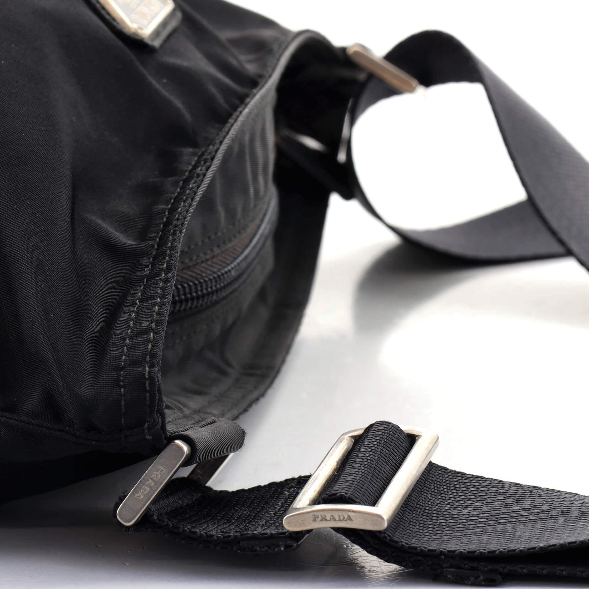 Prada Flat Messenger Bag Tessuto Medium 1