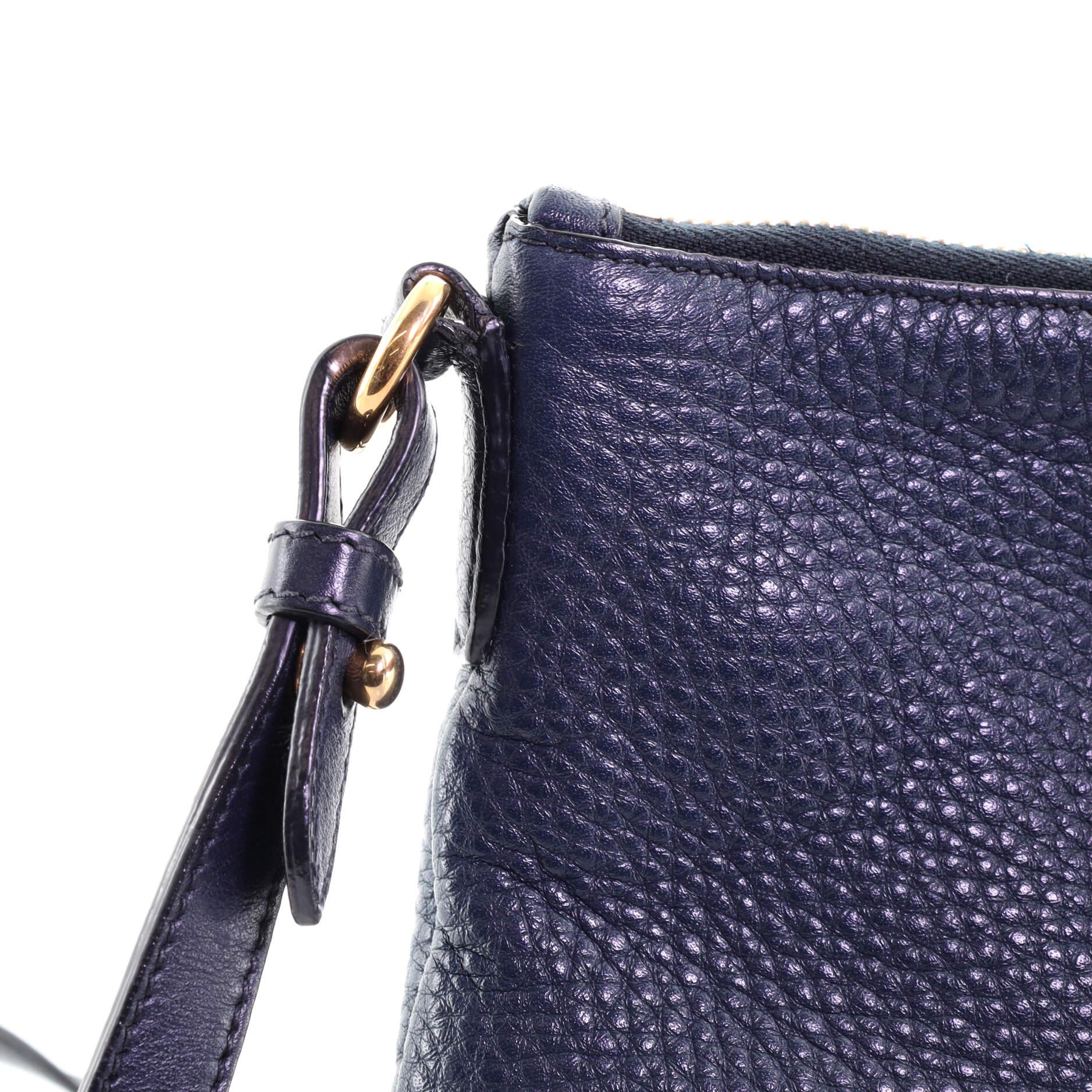 Prada flache Crossbody-Tasche mit Reißverschluss Vitello Daino Mini 2