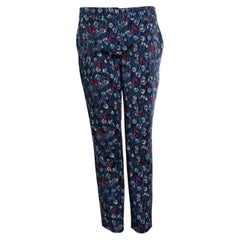 Prada, Blaue Hose mit Blumen und Streifen