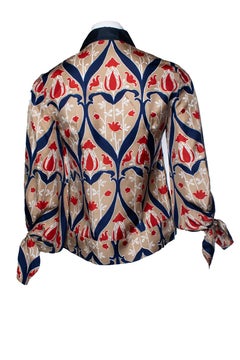 Prada, Bluse mit Blumenmuster und Schleifen