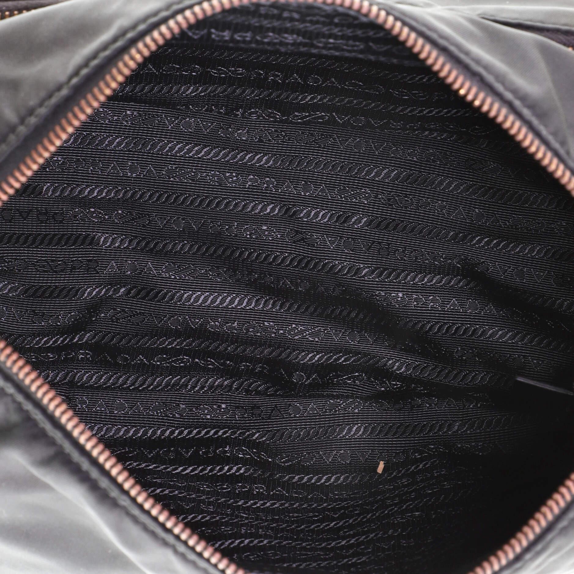 Prada Vordertasche Messenger Bag Tessuto Medium 1