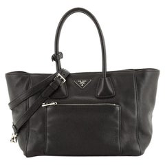 Prada Front Pocket Wing Cabrio-Tasche Vitello Phenix