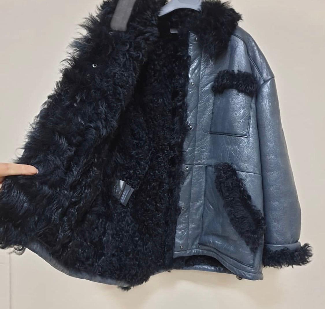 Prada Fur Trimmed Winter Leather Jacket In Good Condition In Krakow, PL