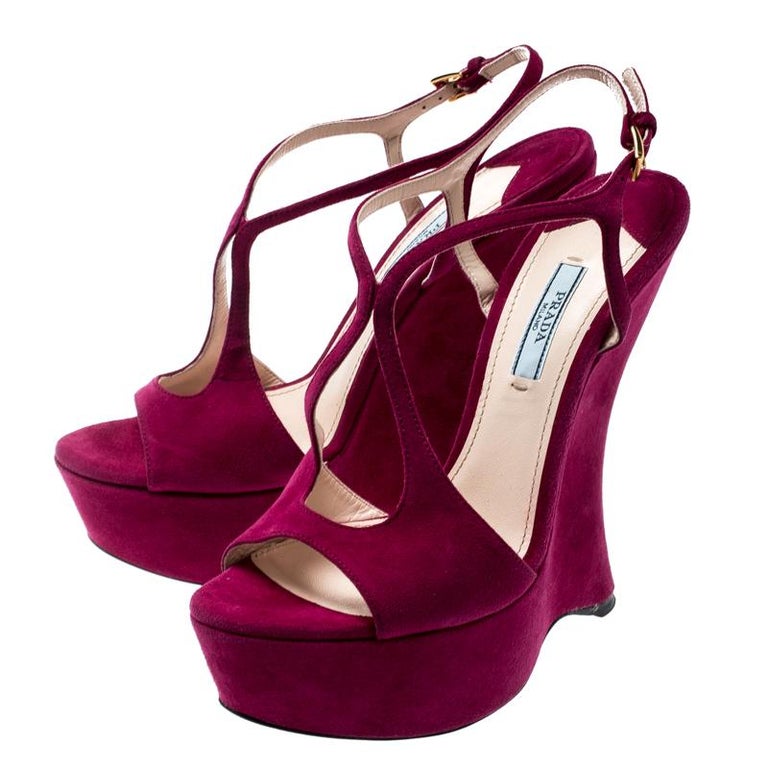 Prada Fuschia Pink Suede Leather Peep Toe Cut Out Curved Heel Sandals Size  38.5 For Sale at 1stDibs