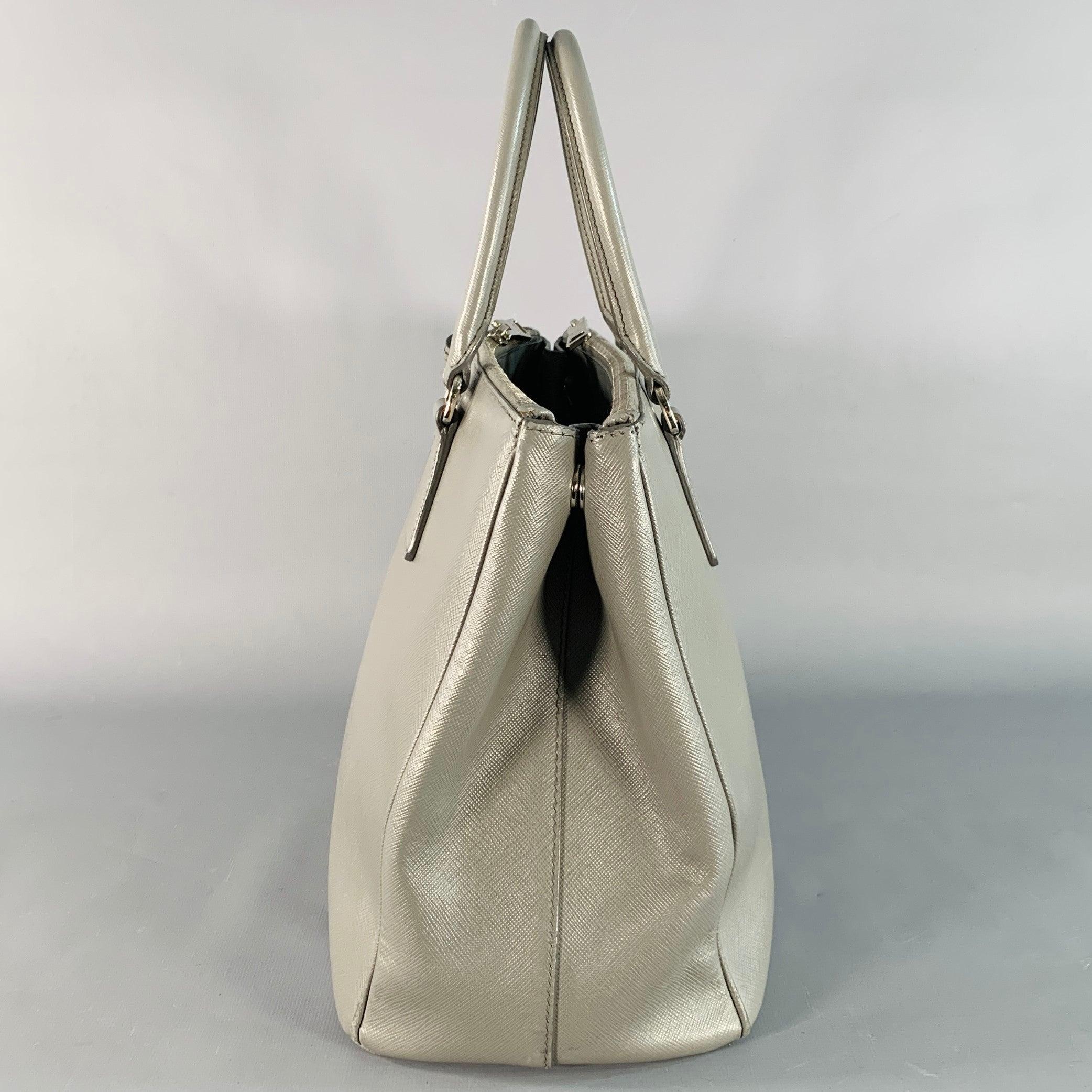 PRADA Galleria Grau Saffiano Leder Handtasche mit Griffen Damen im Angebot