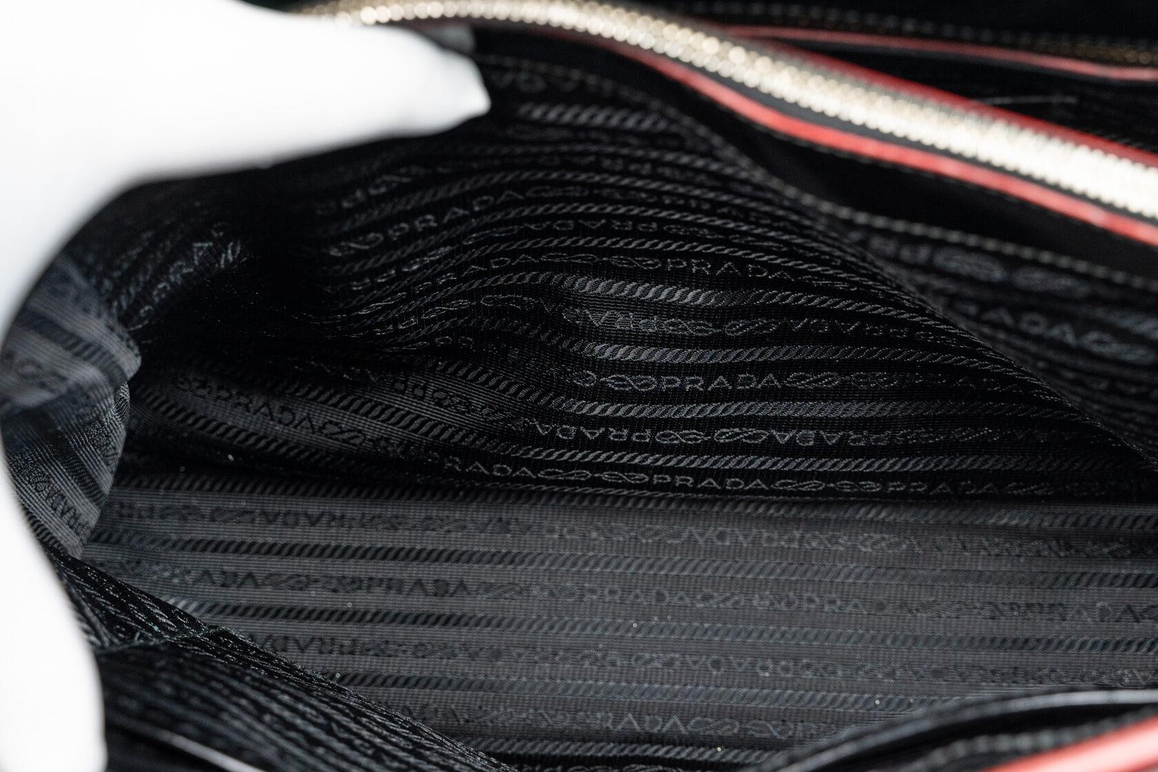 Prada Galleria Patent Leather Black For Sale 6