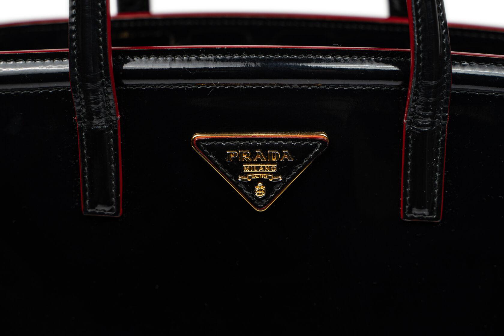 Prada Galleria Patent Leather Black For Sale 15