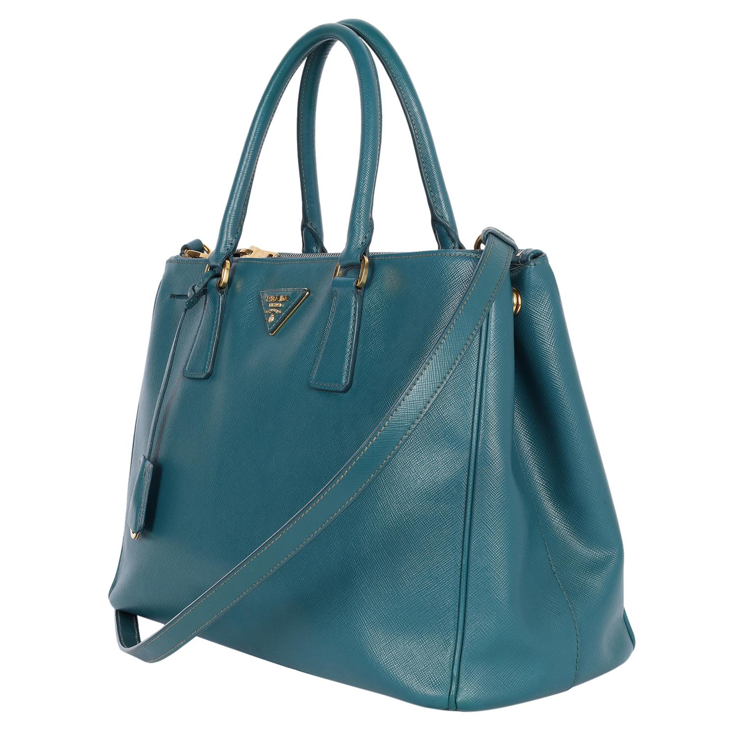 PRADA Galleria Saffiano Grand sac en cuir Bon état - En vente à Salt Lake Cty, UT
