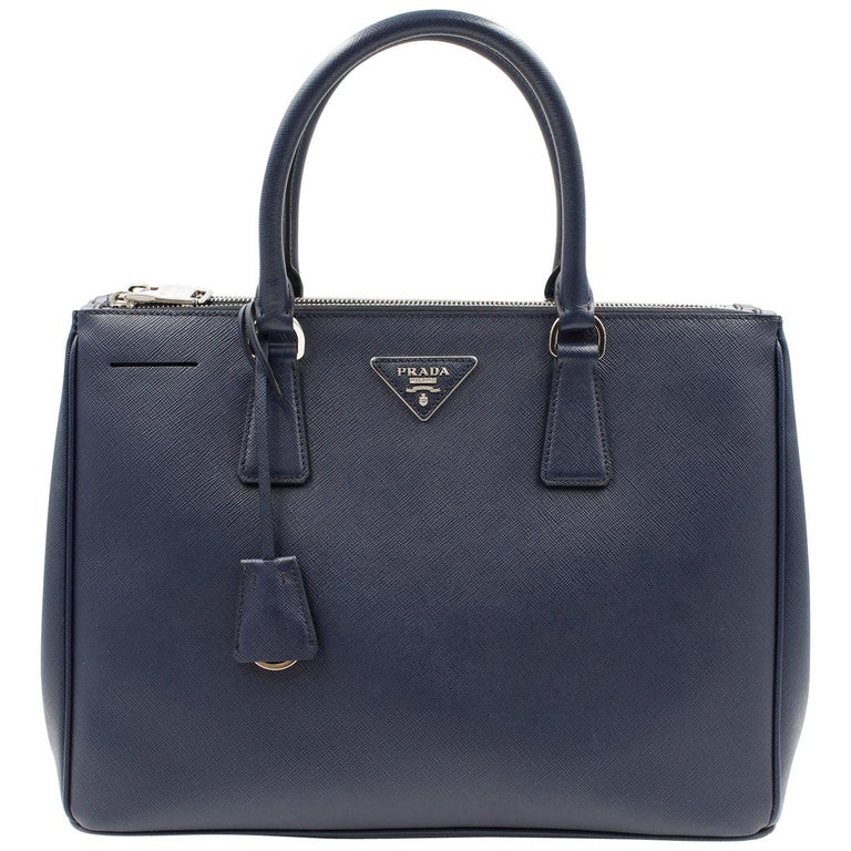 Leather crossbody bag Prada Blue in Leather - 27457740