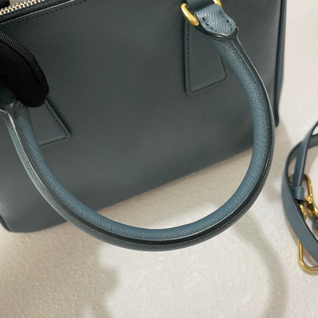Prada Galleria Saffiano Leather Mini Grey Blue Handbag with Strap For Sale 8